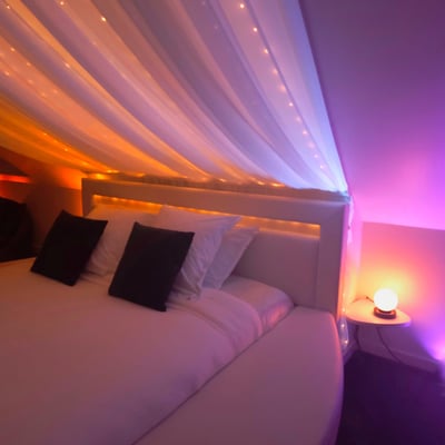  lit de la love room l'Experience Enchanteresse 