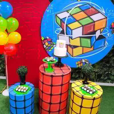 decoração aniversario pegue e monte