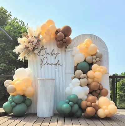 Baby panda balloon backdrop