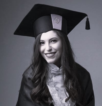 Júlia Jacóbi, tradutora de moda