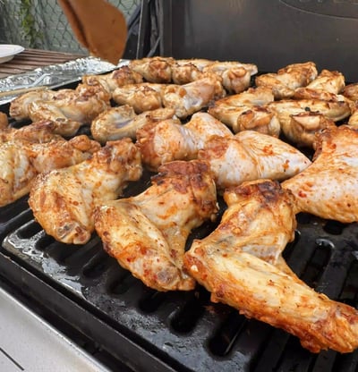 loma hong kong barbeque wings
