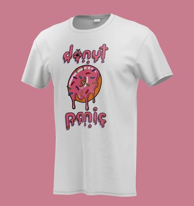playera con dibujo de dona rosa