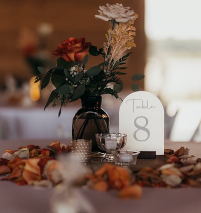 Photo of Table Center Piece Flowers