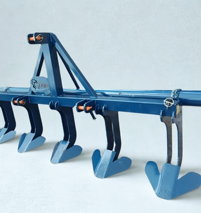 Arado para Cama de Aviários