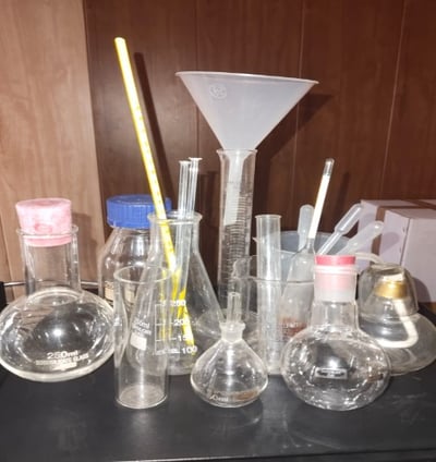 #laboratory glassware
