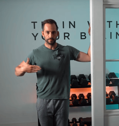 Houding trainen met behulp van Youtube video