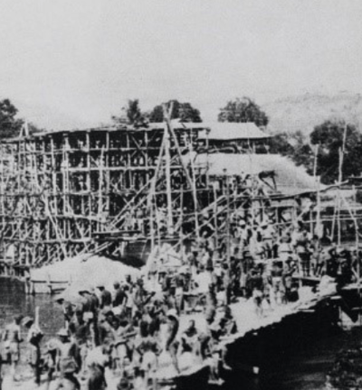 POW's WW2 Thailand, building bridge as part of the death railway 1943