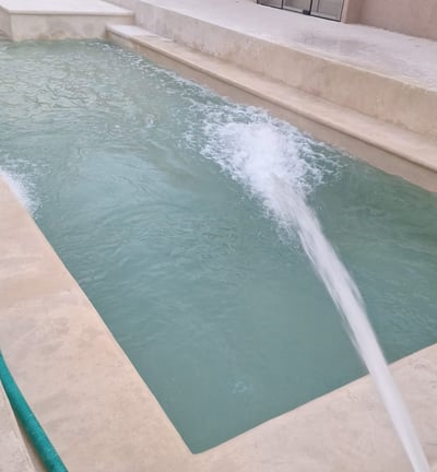 swimming pool water tanker supply