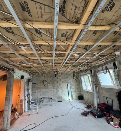 Mise en place d'un plafond neuf