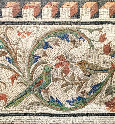 Detail of an ornate mosaic border with birds. 1st century BC. Rome, Musei Capitolini.