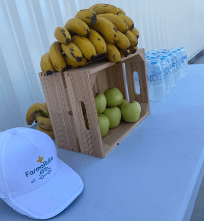 en nuestros eventos nunca falta la fruta y el agua