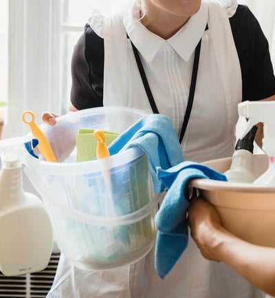 maid-service-cleaning-supplies