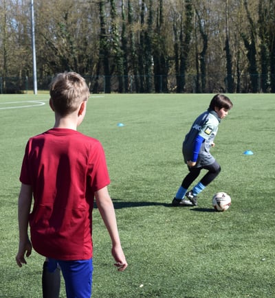 dribbeltraining voetbal voor kinderen in Ekeren