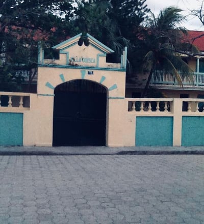Image d'une ancienne maison de Fort Dauphin Fort liberté Haïti