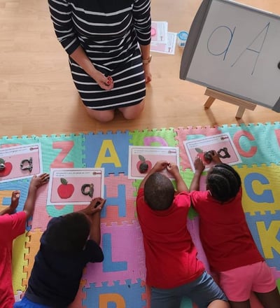 Schulbildung_Kinder_Herberg_Kinderhuis