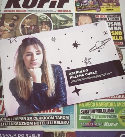 Novine sa dodatkom godišnjeg horoskopa koji je Helena pisala za Kurir novine.