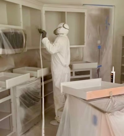 Gladson Paulo, Expert in Painting and Remodeling, Spraying a Complete Kitchen Cabinet Inside and Out