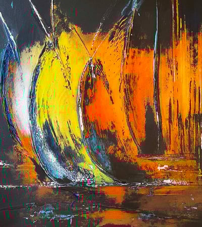 une tableau peint sur fond noir avec des voiles de bateaux abstraite de couleur jaune orange rouge