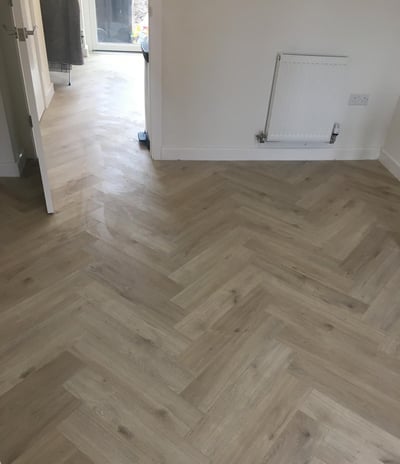 rekonštrukcia podlahy parkety dlažba Pezinok