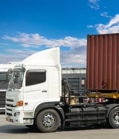Truck main