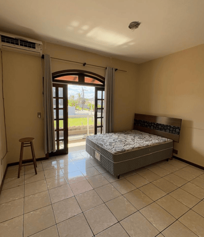 Apartamento para alugar perto da praia