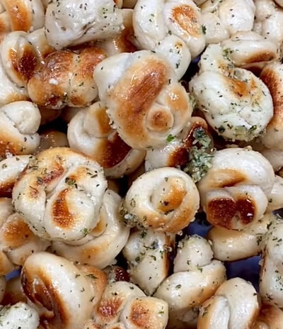 Garlic Knots