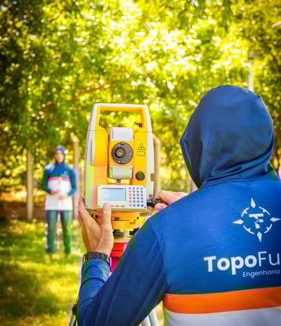 Medição de terrenos