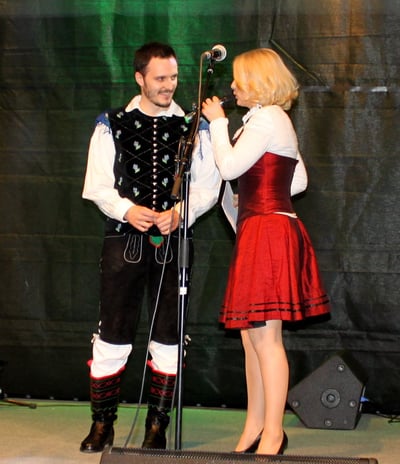 Blaž Švab in Barbara Polutnik Brusnik - vodenje prireditve