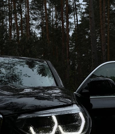 automobilis su hidrofobiniu sluoksniu
