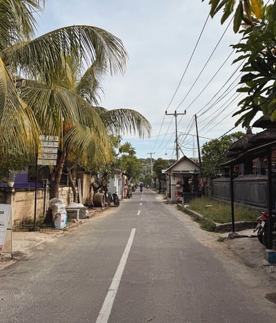 Route de Nusa Lembongan.