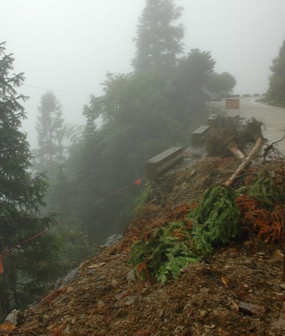 hairpin roads on the way up to the Longji terraces, china