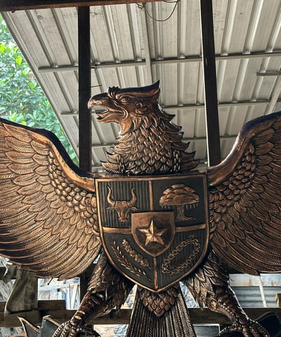 Detail Garuda Pancasila Tembaga