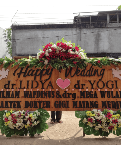 Papan bunga rustic mid florist jambi