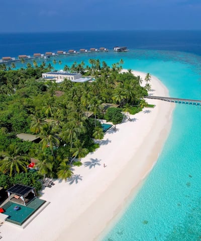 park-hyatt-maldives-drone-view-2