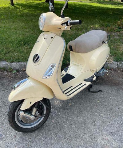 PIAGGIO VESPA 49cc nuoma Klaipėda Gargždai Kretinga Palanga