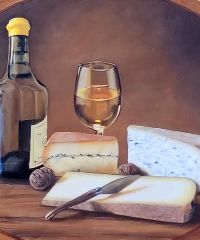 Des médaillons en trompe-l'oeil décorent des portes de chalet, illustrants pour chaque pièce des particularités locales.