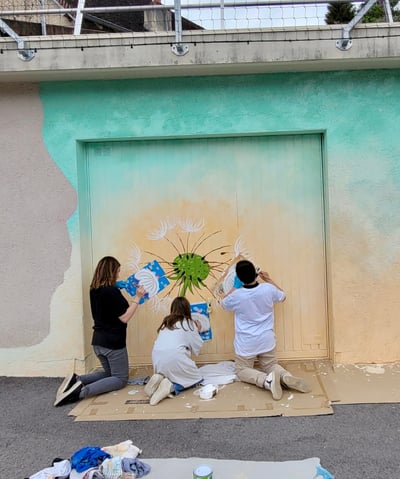Fresque participative avec des élèves du collège et de l'école Primaire d'Orgelet.