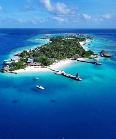 ozen-reserve-bolifushi-maldives-drone-island-view