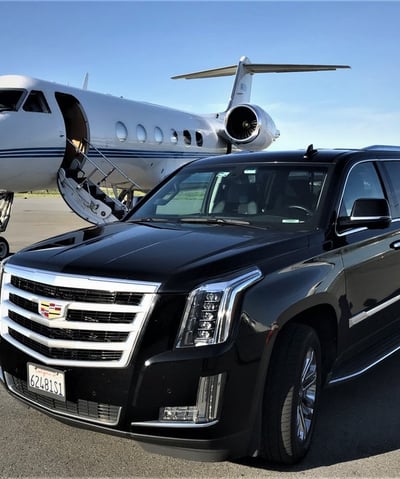 Black Car at JAX FBO for Jacksonville Airport Limo Pickup