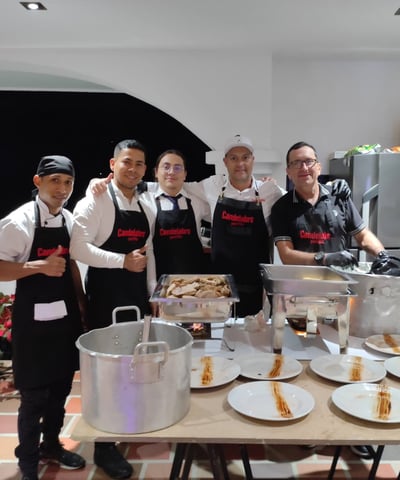 Trabajo en equipo en candelabro parrilla