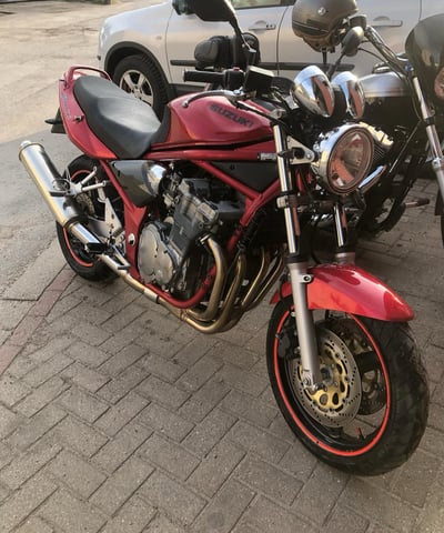 Suzuki GSF 600 motociklo nuoma Klaipėda Gargždai Kretinga Palanga