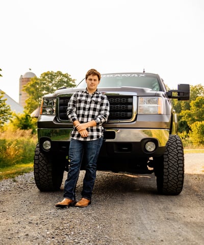 Lancaster PA senior pictures. Manheim Pa senior pictures. Senior Picture Photographer. Senior Photos