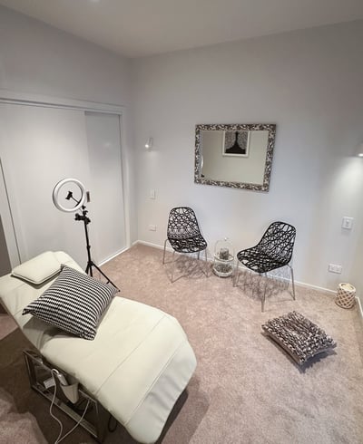 Interior corner of HANAKŌ BEAUTY STUDIO