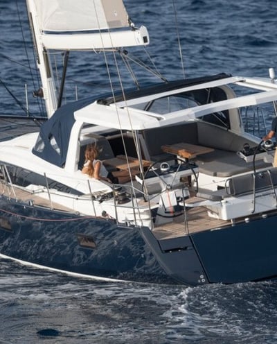 Jeanneau 65 under sail 2