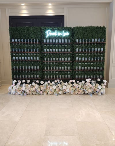 3 grass champagne walls for rent