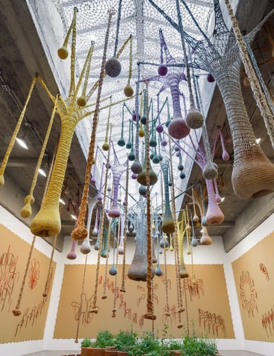 Earthtreelifelove, 2022, Ernesto Neto