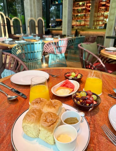 artyzen-singapore-breakfast
