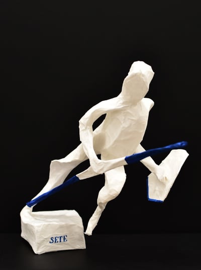 jouteur Sète sculpture papier