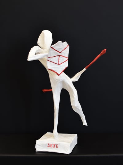 sculpture jouteur papier Sète