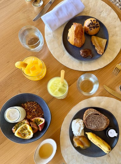 st-regis-bora-bora-breakfast
